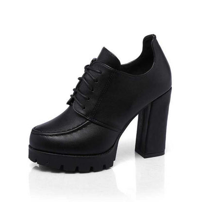 Ortho Welt Shoes With Unique Thick Heels And Platform