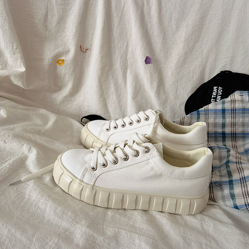 Ortho Welt Classic Canvas Shoes For Girls With A Collegiate Style