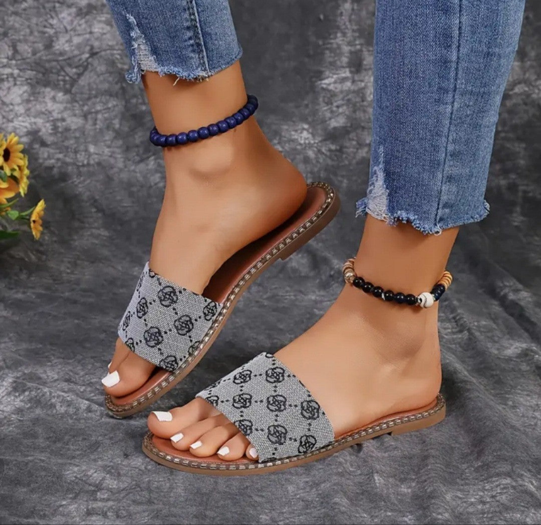 Ortho Welt Floral Flat Sandals - Comfort And Unique Style
