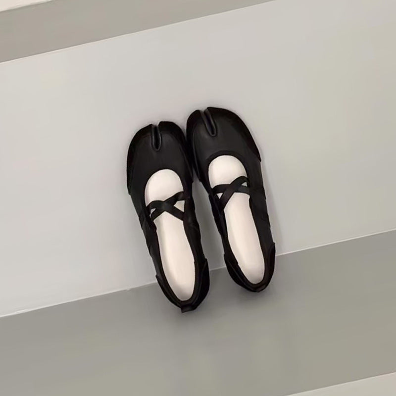 Ortho Welt New Clog Shoes With A Unique Design