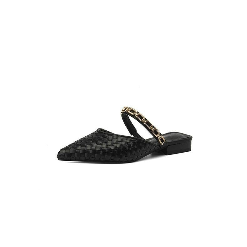 Ortho Welt Flat Sandals With Low Heels And Chains - Unique Elegance