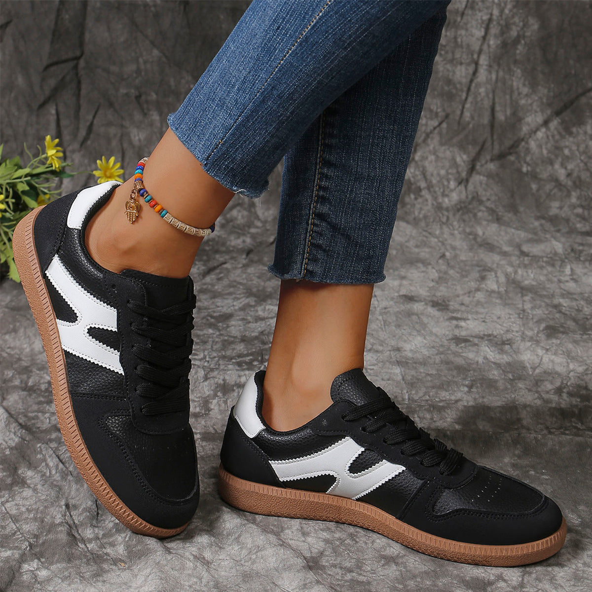 Ortho Welt Unique Colorblock Flat Shoes  -