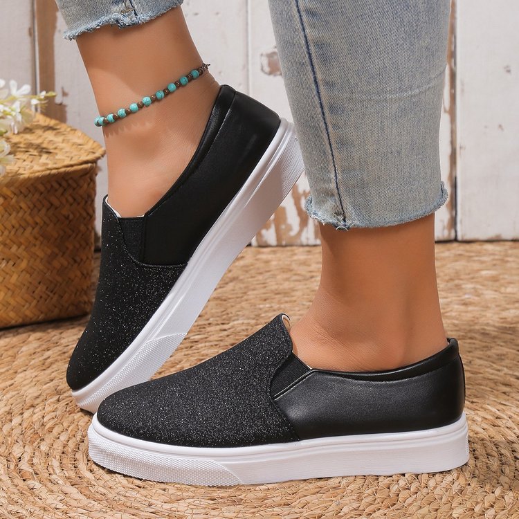 Ortho Welt Round-Toe Flat Shoes With Sequins - Unique Elegance