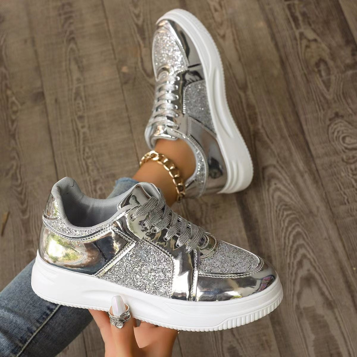 Ortho Welt Unique Sequined Lace-Up Flat Shoes
