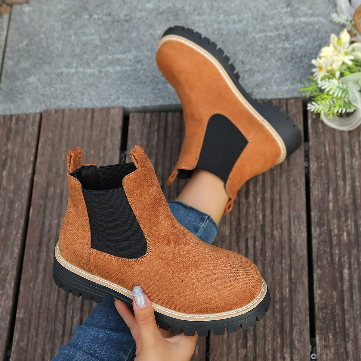 Ortho Welt Square-Heeled, Round-Toe Boots For A Unique Style
