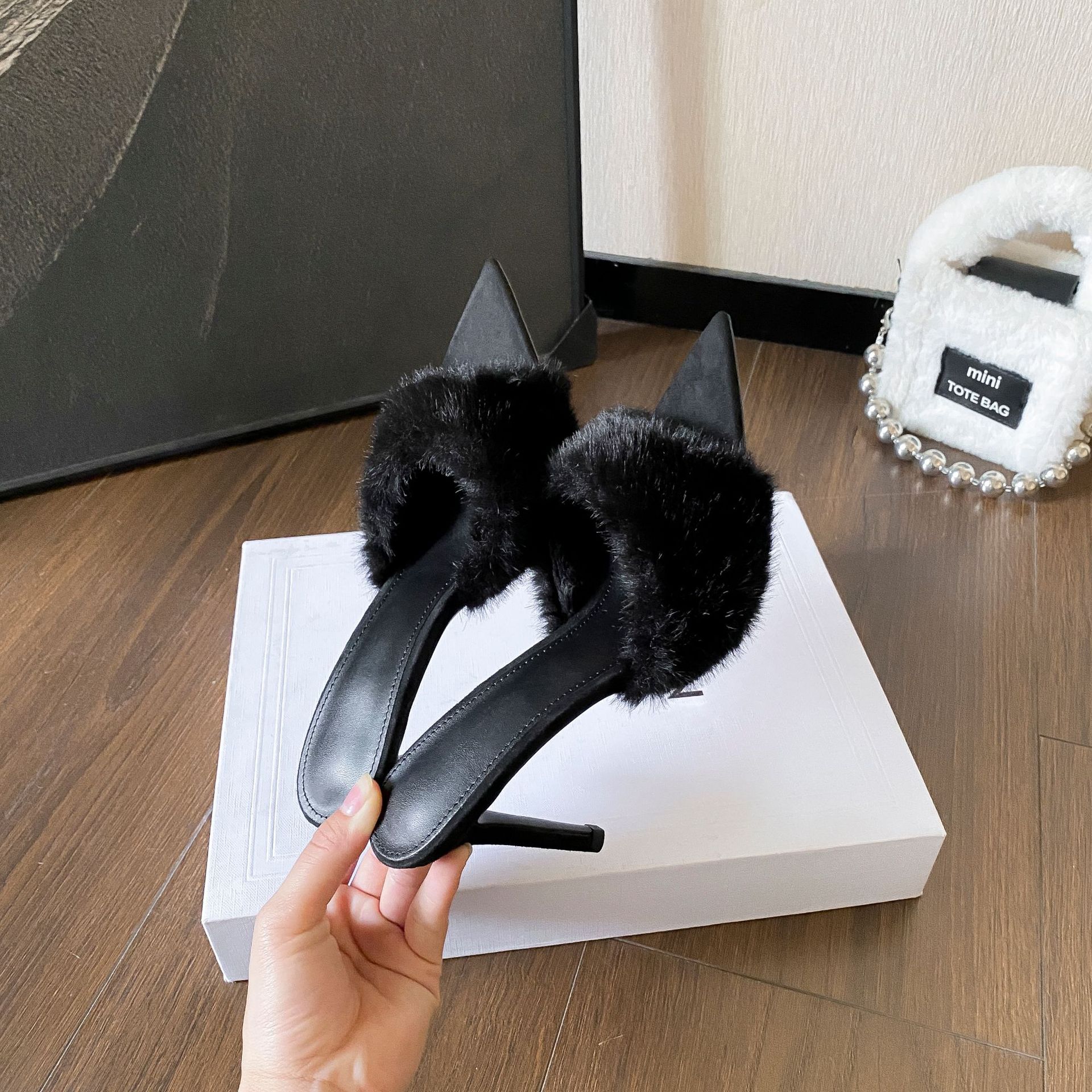 Ortho Welt Plush High-Heeled Pumps, Uniquely Elegant