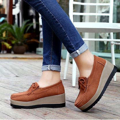 Ortho Welt Shoes With Fringe Bow Design - Comfort And Elegance