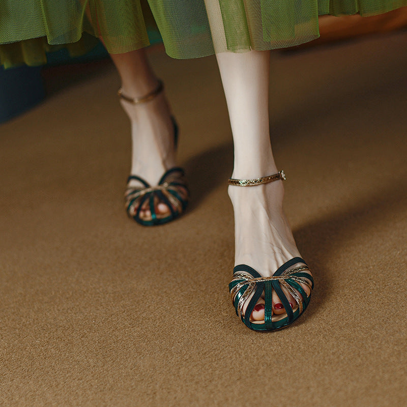 Ortho Welt Retro Woven Roman Shoes - Unique And Elegant