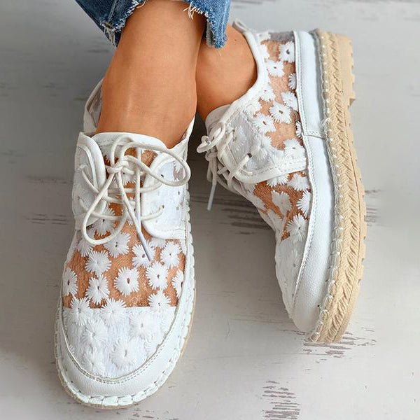 Beryl | Schnürsneaker mit Blumenmuster und Mesh-Einsätzen – Leicht, atmungsaktiv und komfortabel