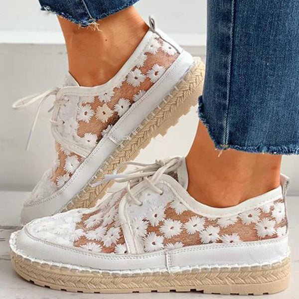 Beryl | Schnürsneaker mit Blumenmuster und Mesh-Einsätzen – Leicht, atmungsaktiv und komfortabel